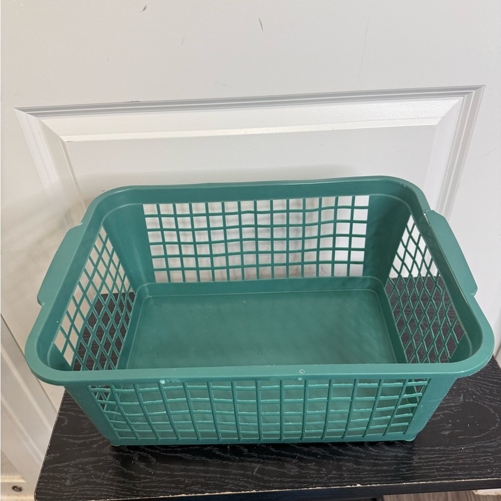 Green storage basket